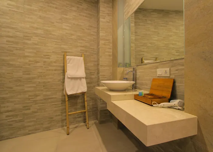 Bali Nyuh Gading Luxury & 3*