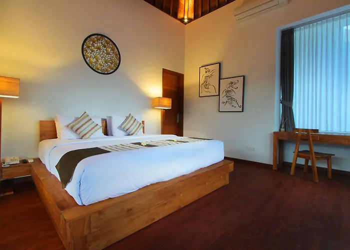 Bali Nyuh Gading Luxury & 3* Seminyak (Bali)