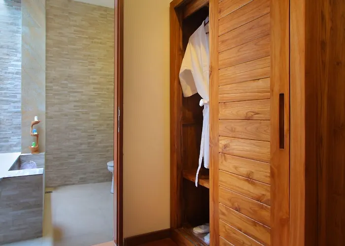 Hotel Bali Nyuh Gading Luxury & Seminyak (Bali)