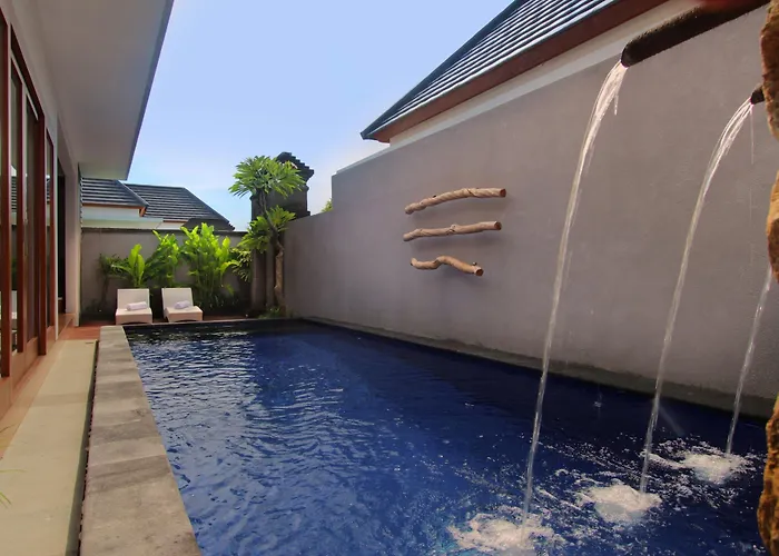 Bali Nyuh Gading Luxury & Hotel 3*