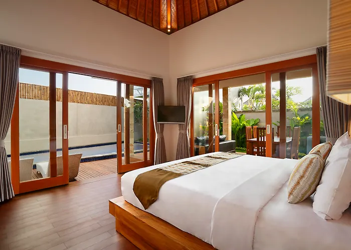 Bali Nyuh Gading Luxury & 3* Seminyak (Bali)